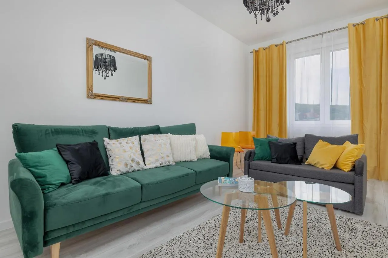 Spacious Apartment Grunwaldzka 77 Wrzeszcz By Renters Gdansk