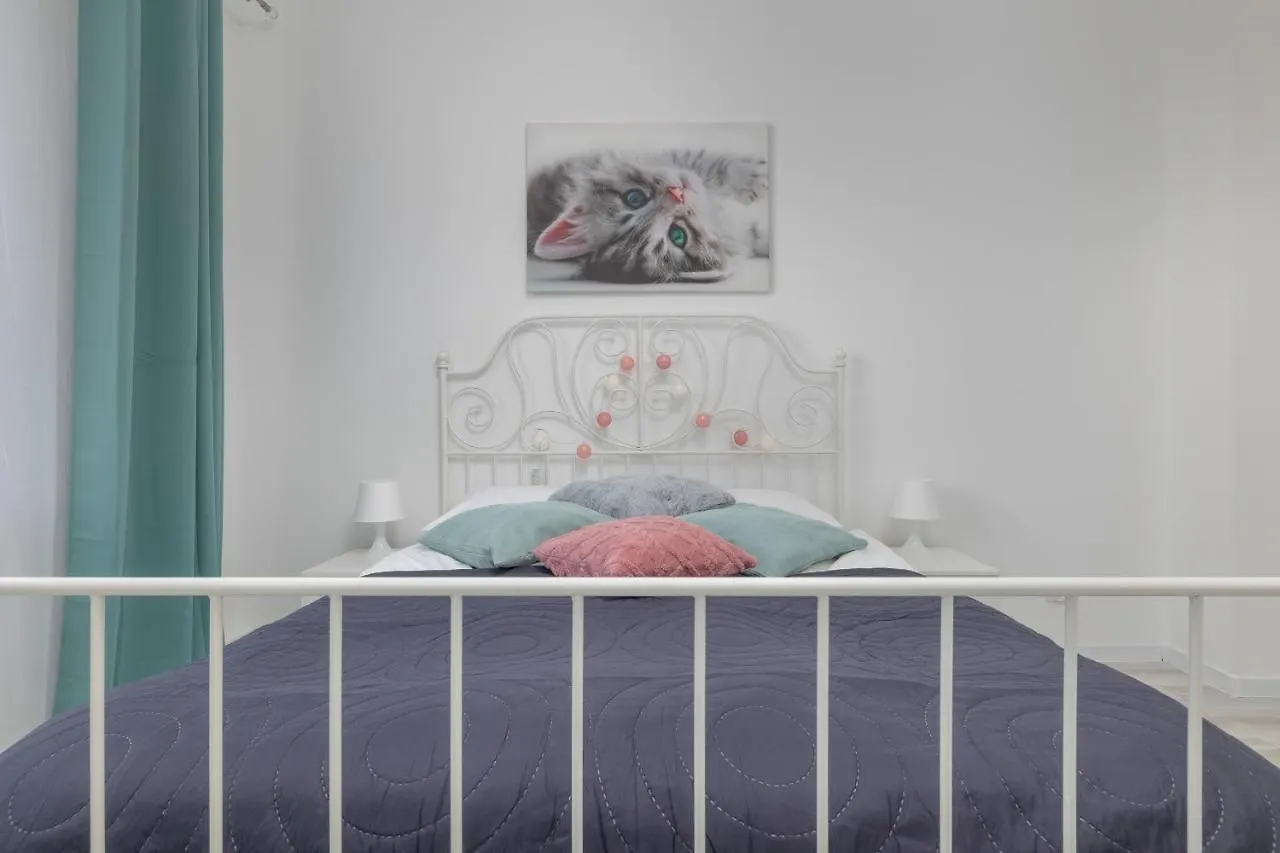 Spacious Apartment Grunwaldzka 77 Wrzeszcz By Renters Gdansk 0*,